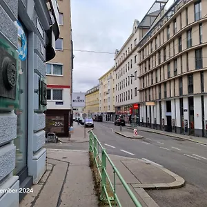 https://apart-gumpendorfer-strasse.vienna-besthotels.com